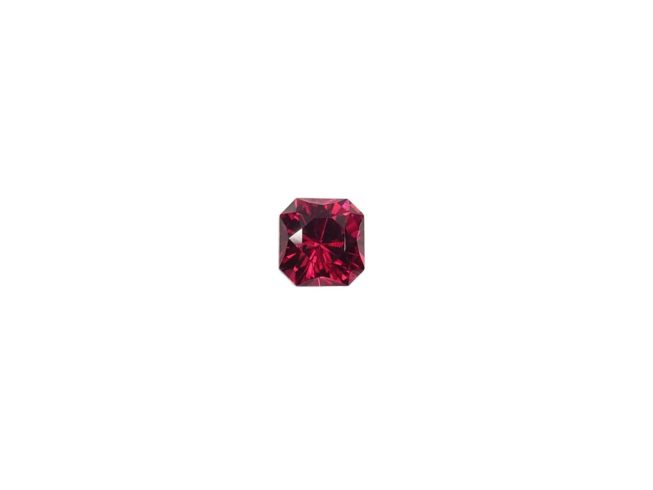 1.24ct Natural Rhodolite Garnet from Tanzania — view 1